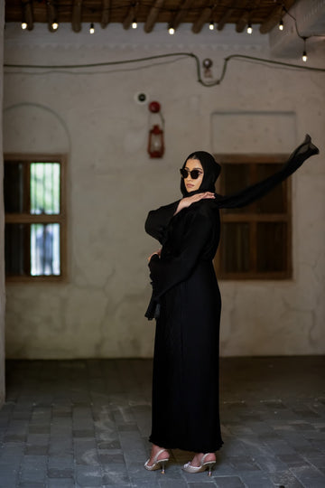 Black Crinkle Abaya